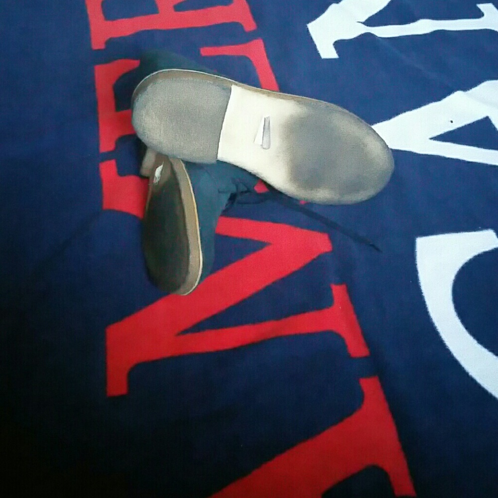 Clarks - Picture 5 of 7